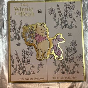 Disney Winnie the Pooh Eyeshadow Palette